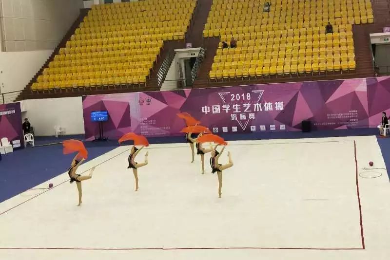 大学体操队女神_体操队在读大学生_体校体操队